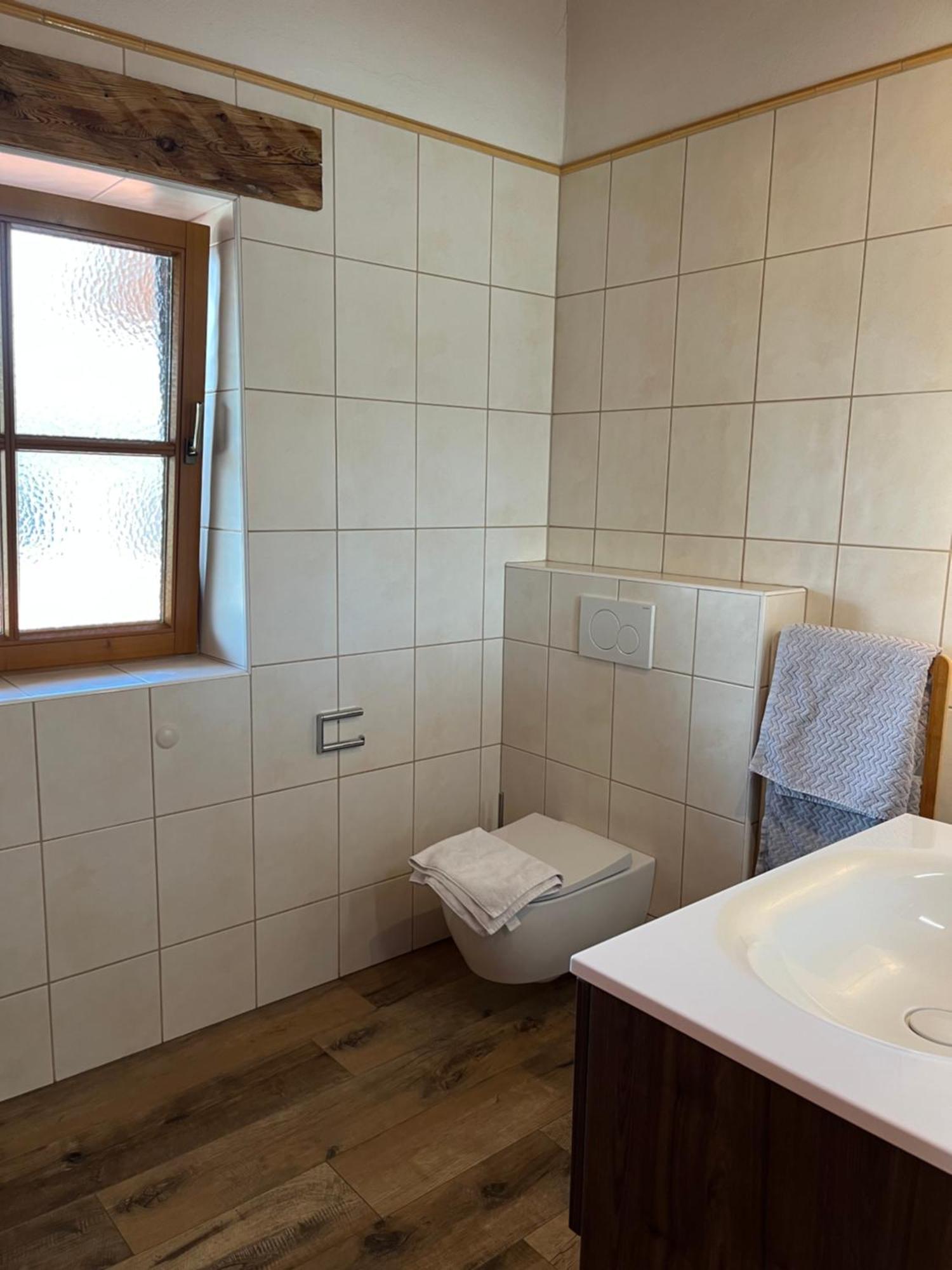 Piccolo Apartment Ebbs Bagian luar foto
