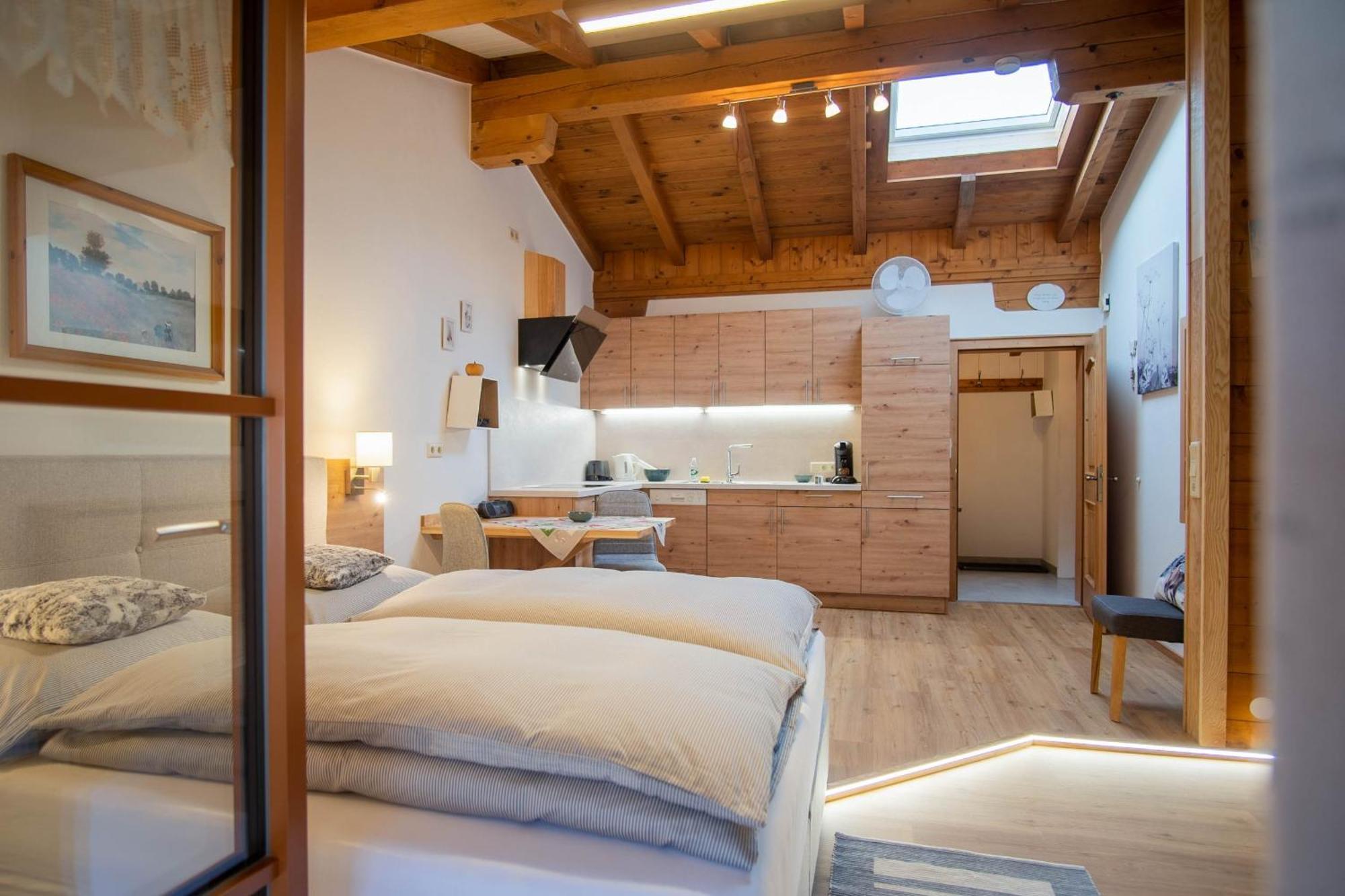 Piccolo Apartment Ebbs Bagian luar foto